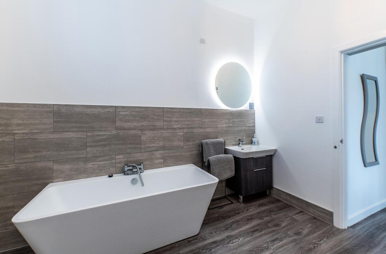 Lionheart Large Luxury Lodge - Sleeps 10- Dog Friendly,Near Sherwood Forest At Fairview Farm Nottingham Great For Family Gatherings ,Groups ,Parties ภายนอก รูปภาพ